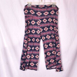Star Scene Los Angeles Aztec Print Gaucho Pants Size Large Capri